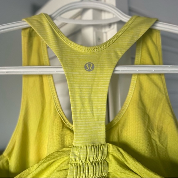 Lululemon tank top lime green - Picture 7 of 8